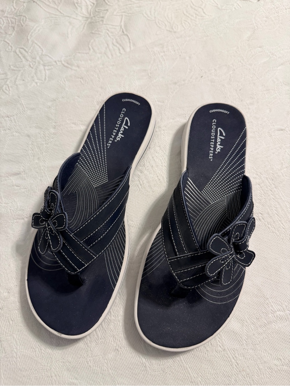 Cloudsteppers by Clarks Navy Floral Bow Slide Sandals
